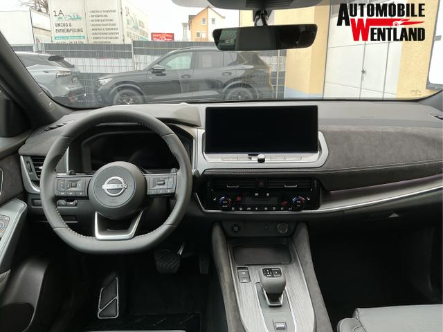 Nissan / Qashqai / Grau / Tekna+ / Ceramic Grey / , Bild dient zur Illustration und zeigt aufpreispflichtige Sonderausstattung. "Die Herstellergarantie beginnt bei EU-Fahrzeugen bereits bei Auslieferung vom ausl&auml;ndischen Lieferanten und kann um mehr als 14 Tage verk&uuml;rzt sein.