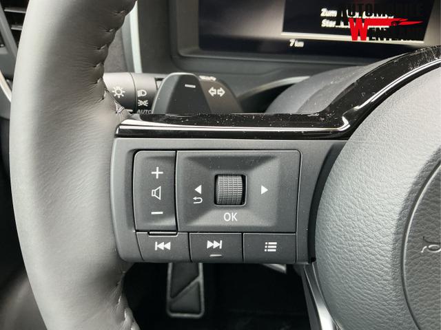 Nissan / Qashqai / Grau / Tekna+ / Ceramic Grey / , Bild dient zur Illustration und zeigt aufpreispflichtige Sonderausstattung. "Die Herstellergarantie beginnt bei EU-Fahrzeugen bereits bei Auslieferung vom ausl&auml;ndischen Lieferanten und kann um mehr als 14 Tage verk&uuml;rzt sein.