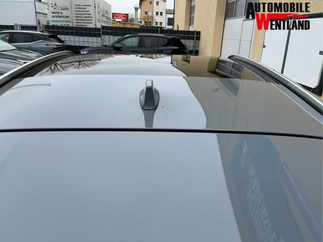 Nissan / Qashqai / Grau / Tekna+ / Ceramic Grey / , Bild dient zur Illustration und zeigt aufpreispflichtige Sonderausstattung. "Die Herstellergarantie beginnt bei EU-Fahrzeugen bereits bei Auslieferung vom ausl&auml;ndischen Lieferanten und kann um mehr als 14 Tage verk&uuml;rzt sein.