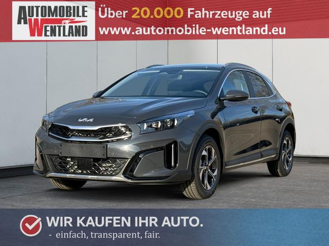 Kia / XCeed / Grau / / / (Vision) SHZ+KAMERA+ACC+NAVI+LED+16 ALU, Bild dient zur Illustration und zeigt aufpreispflichtige Sonderausstattung. "Die Herstellergarantie beginnt bei EU-Fahrzeugen bereits bei Auslieferung vom ausl&auml;ndischen Lieferanten und kann um mehr als 14 Tage verk&uuml;rzt sein.