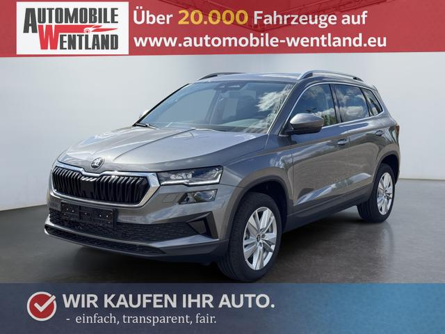 Skoda Karoq - Extra Plus 2,0 TDI DSG 2Zoklima 2xEinparkhilfe AHK Kamera Sitzheizung beheiztes Lenkrad
