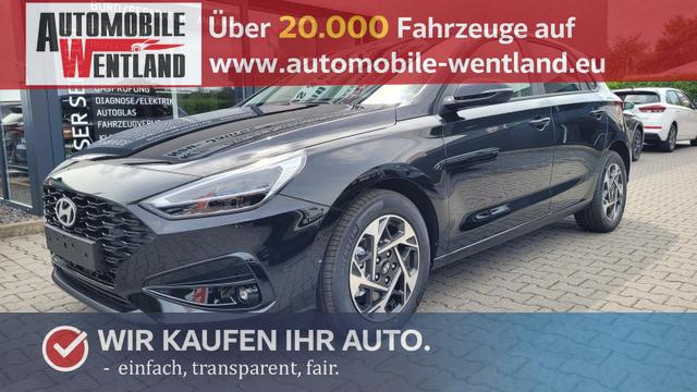 Hyundai i30 - Family HB 1.6 GO*Navi*LED*Shzg*Lhzg*PDC*Cam*16Zoll*