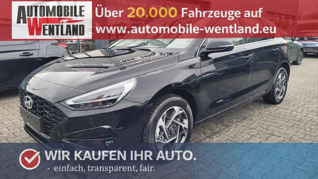 Hyundai i30 - Family HB Family*Navi*LED*Shzg*Lhzg*PDC*Cam*Keyless