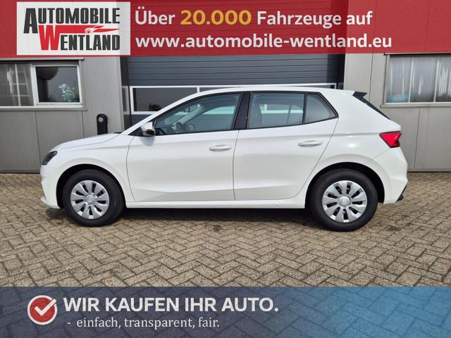Skoda Fabia - 1.0 TSI 95PS Selection 5-t&uuml;rig R&uuml;ckf.Kamera Parksensoren Sitzheizung Multifunktionslenkrad Klima Skoda-Radio Bluetooth Touchscreen Tempomat Nebelsch. Apple CarPlay + Android Auto