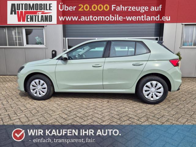 Skoda Fabia - 1.0 TSI 95PS Selection 5-t&uuml;rig R&uuml;ckf.Kamera Parksensoren Sitzheizung Multifunktionslenkrad Klima Skoda-Radio Bluetooth Touchscreen Tempomat Nebelsch. Apple CarPlay + Android Auto