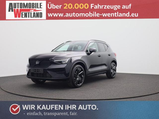 Volvo XC40 - 2.0 Black Edition Plus B4 Mild-Hybrid 197PS Automatik elektr. PanoDach R&uuml;ckf.Kamera PDC v+h ACC el.Heckklappe Harma/Kadon-Sound Klimaautomatik Sitzheizung Lenkradheizung Apple CarPlay Android Auto 20-LM