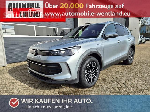 Volkswagen Tiguan - Life 1,5 l eHybrid OPF 204PS DSG Design Paket "Dark" LED-Plus-Scheinw. elektr. Heckklappe Sitzheizung v+h Lenkradheizung R&uuml;ckf.Kamera Klimaautomatik VW-Radio Bluetooth wireless Apple CarPlay + Android Auto PDC ACC 2xKeyless Digital Cockpit