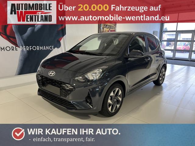 Hyundai i10 - GO+ 1.2 MT 58 kW (79 PS) Klimaautomatik, Navigationssystem, Apple CarPlay & Android Auto, Sitzheizung, Lenkradheizung, Einparkhilfe hinten, R&uuml;ckfahrkamera, Privacy Glass, 15" Leichtmetallfelgen, uvm.