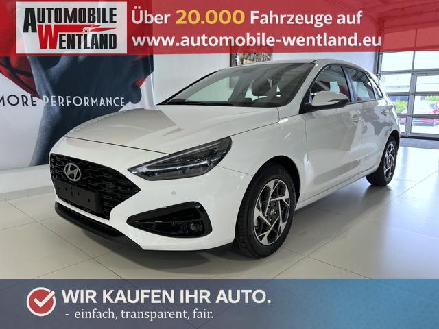 Hyundai i30 - GO 1.0 T-GDI 73 kW (100 PS) Toter-Winkel-Assistent, 2-Zonen-Klimaautomatik, PDC vorne und hinten, R&uuml;ckfahrkamera, LED-Scheinwerfer, Sitzheizung, Lenkradheizung, Navigationssystem, Radio mit DAB, Apple CarPlay, Android Auto, 16 Zoll Leichtmetallfelgen