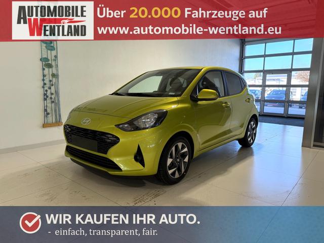 Hyundai i10 - GO+ 1.2 MT 58 kW (79 PS) Klimaautomatik, Navigationssystem, Apple CarPlay & Android Auto, Sitzheizung, Lenkradheizung, Einparkhilfe hinten, R&uuml;ckfahrkamera, Privacy Glass, 15" Leichtmetallfelgen, uvm.