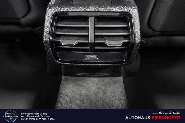 Audi Q3 40 TFSI quattro S-tronic S-Line - LAGER -LAG. 