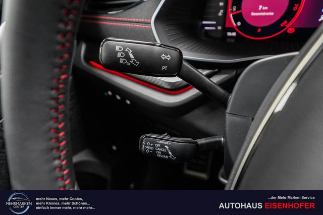 Skoda Octavia Combi Kombi 2,0 TSI DSG RS - LAGER 