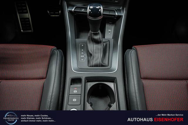Audi Q3 40 TFSI quattro S-tronic S-Line - LAGER -LAG. 
