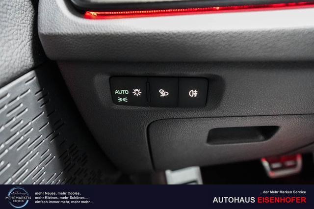 Skoda Octavia Combi Kombi 1,5 TSI m-HEV DSG Sportline -LAG. 