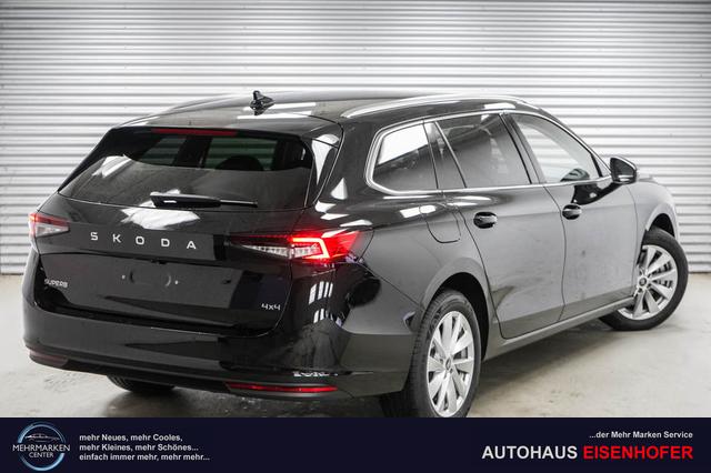 Skoda Superb Combi - Kombi 2,0 TDI DSG 4x4 Selection - L -LAG.
