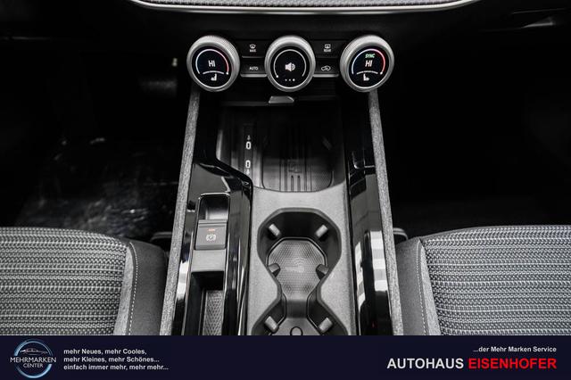 Skoda Superb Combi Kombi 2,0 TDI DSG 4x4 Selection - L -LAG. 