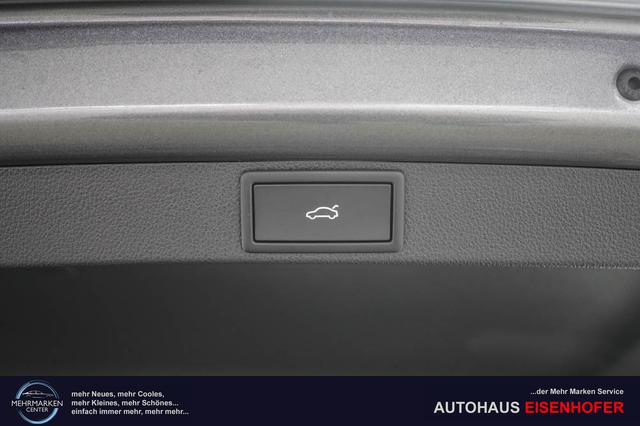 Skoda Octavia Combi Kombi 1,5 eTSI DSG mhev Selection -LAG. 