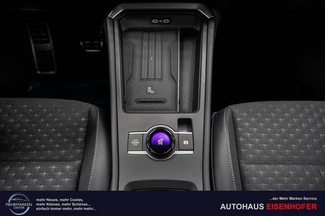 Volkswagen T-Roc Neuer 1,5 TSI DSG R-Line - LAGER 