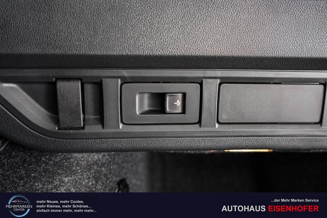 Skoda Octavia Combi Kombi 2,0 TDI DSG Selection - LAGER 