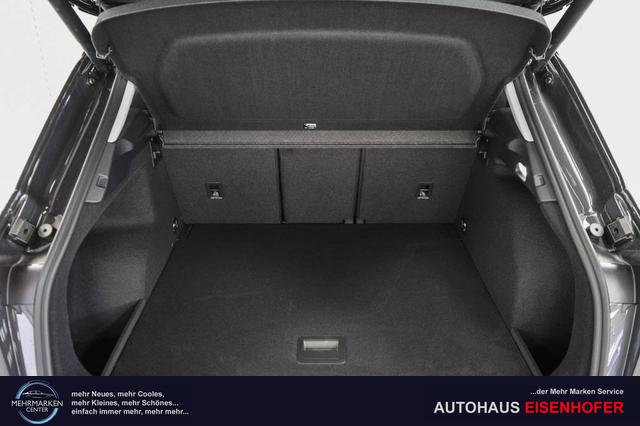 Audi Q3 2,0 TFSI S tronic quattro Basic - LAGER 