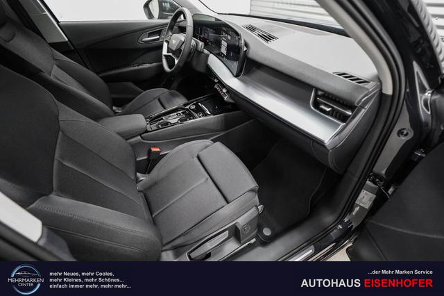 Audi Q3 2,0 TFSI S tronic quattro Basic - LAGER 