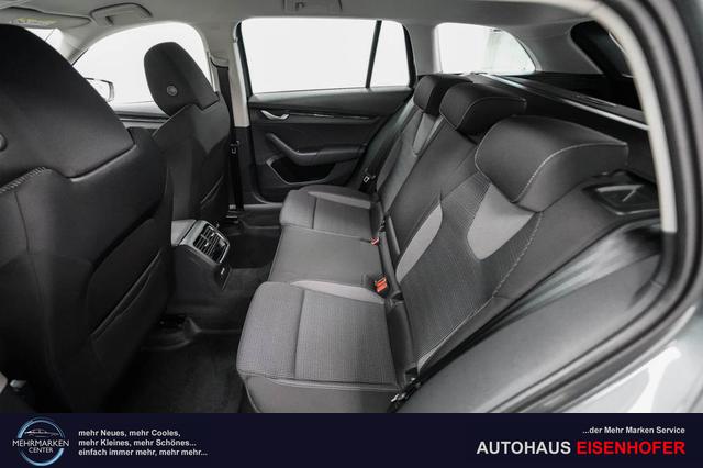 Skoda Octavia Combi Kombi 1,5 TSI mHEV DSG Selection - LAGER 