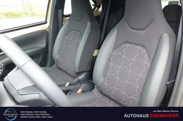 Toyota Aygo X Explore Envy, 10,5" Cloud-Navi, 18" LM-Felgen, PDC... 