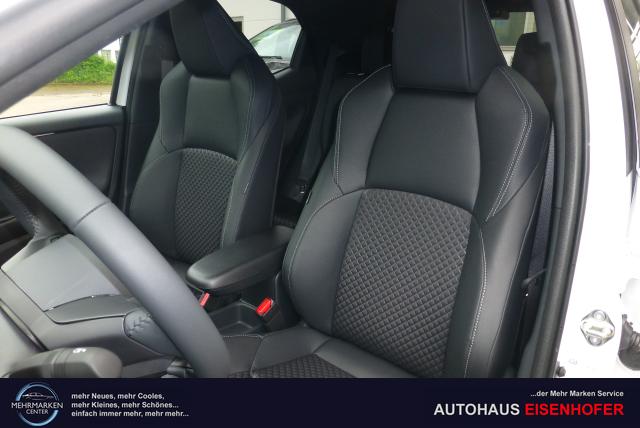 Toyota Yaris Hybrid Style m. Komfort-Paket 