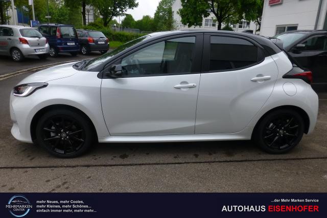 Toyota Yaris Hybrid Style m. Komfort-Paket 