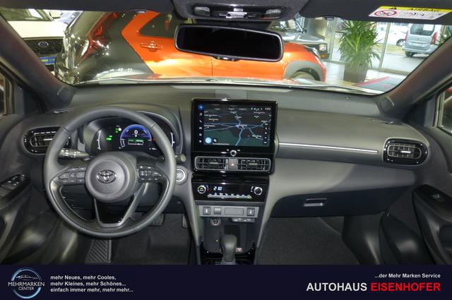 Toyota Yaris Cross Hybrid FWD Team Deutschland m. Winter- / Saftypaket 