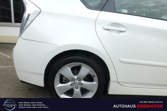 Toyota Prius 1.8 VVT-i Executive 