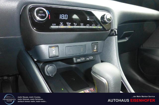 Toyota Yaris Hybrid Teamplayer 