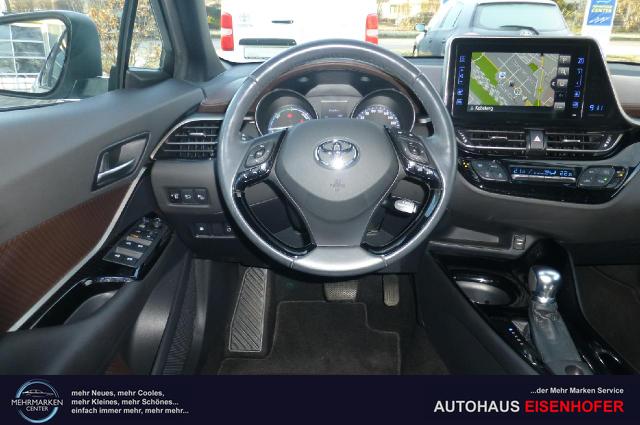 Toyota C-HR Hybrid Lounge 