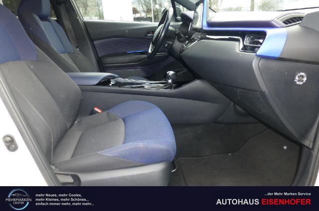 Toyota C-HR Hybrid C-ULT mit LED-Paket & Navi 