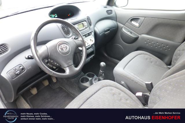 Toyota Yaris 1.3 Sol 