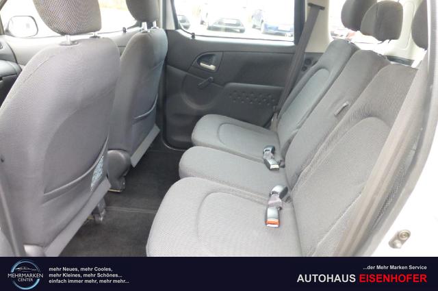 Toyota Yaris 1.3 Sol 