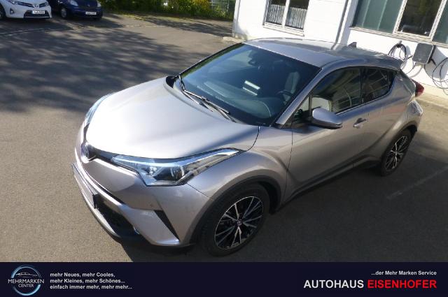 Toyota C-HR Hybrid Team D 