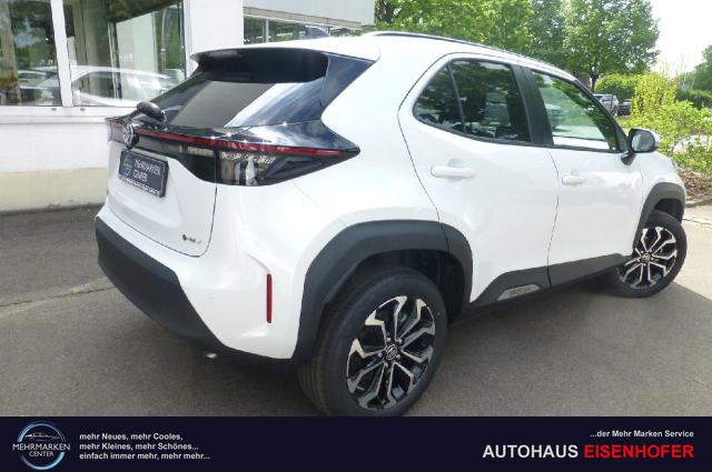 Toyota Yaris Cross Hybrid FWD Teamplayer 