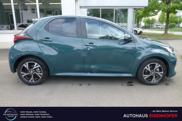 Toyota Yaris Hybrid Teamplayer 
