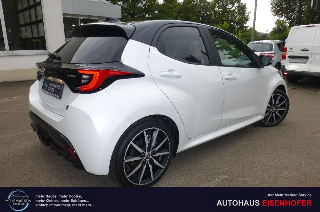 Toyota Yaris Hybrid GR Sport 