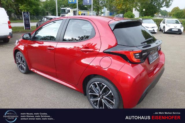 Toyota Yaris Hybrid Teamplayer 