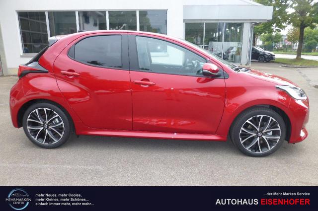Toyota Yaris Hybrid Teamplayer 