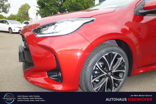 Toyota Yaris Hybrid Teamplayer 