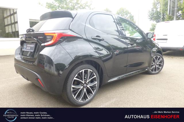 Toyota Yaris Hybrid Teamplayer 