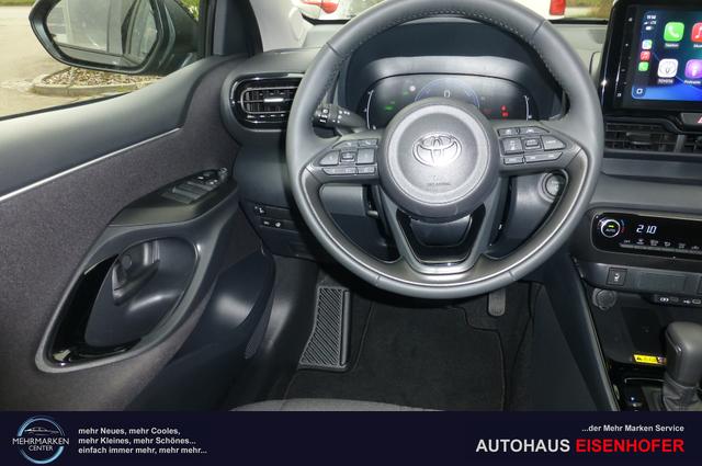 Toyota Yaris Hybrid Teamplayer 