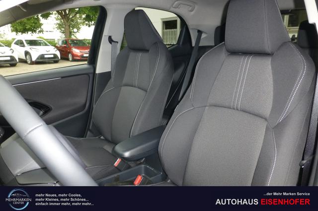 Toyota Yaris Hybrid Teamplayer 