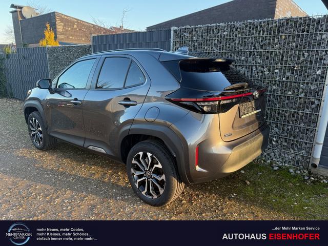 Toyota Yaris Cross 1.5 HEV Style Ash Grey Lager 