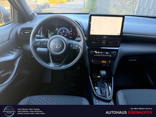 Toyota Yaris Cross 1.5 HEV Style Ash Grey Lager 