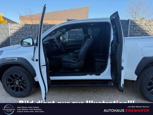 Toyota Hilux Extra Cab 2.8 D-4D AT 4WD Professional Ash grey 