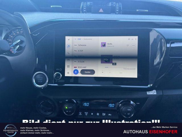 Toyota Hilux Extra Cab 2.8 D-4D AT 4WD Professional Ash grey 